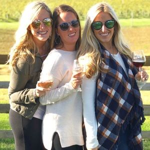 Meet your Posher, Nikki